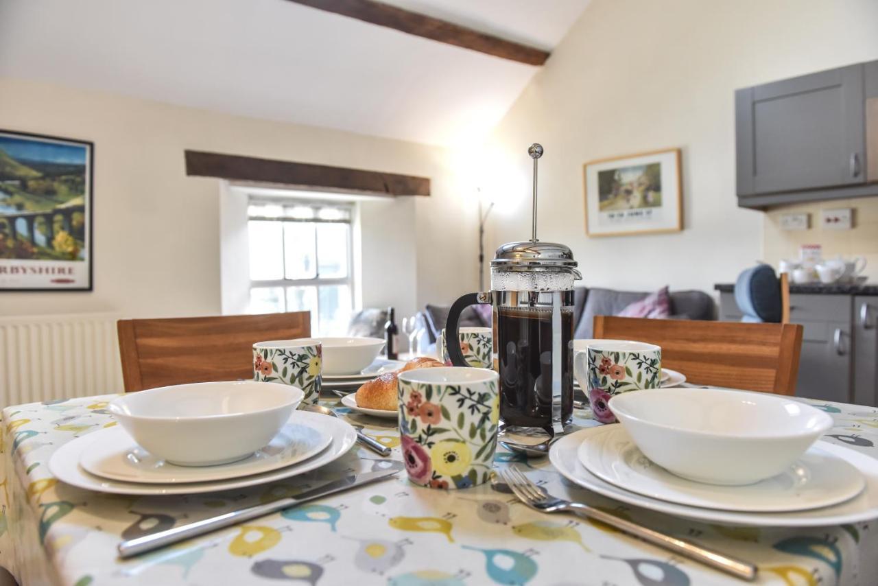 Church Farm Holiday Cottages - Pinster Cottage Ashbourne  Bagian luar foto