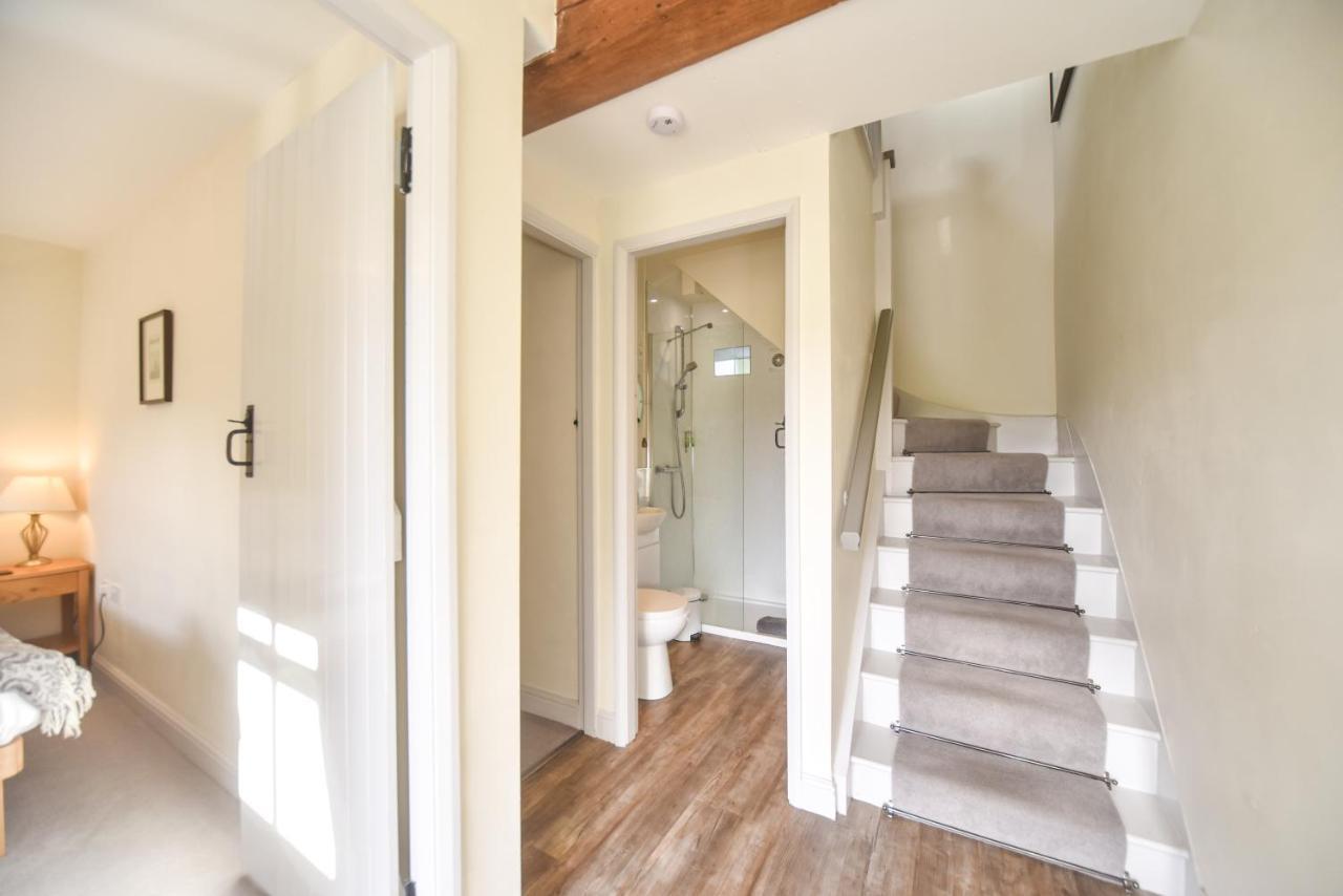 Church Farm Holiday Cottages - Pinster Cottage Ashbourne  Bagian luar foto